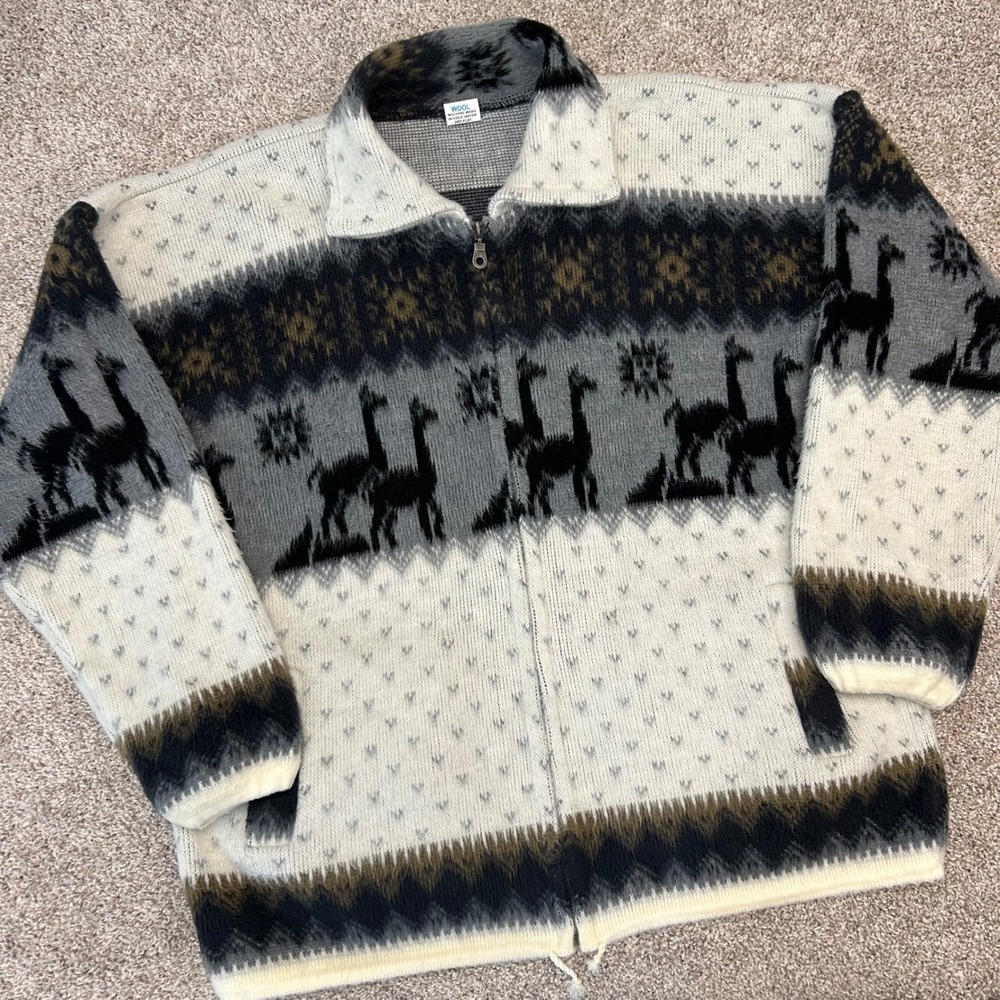 Yari‎ Artesanias Full Zip Wool Sweater Men Size XL Wrap Around Print Llama